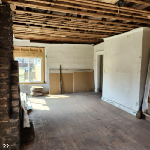 Listing Image 25