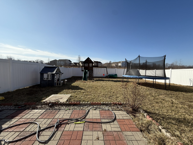 Listing Image 71