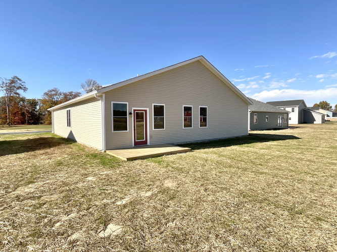 Listing Image 10