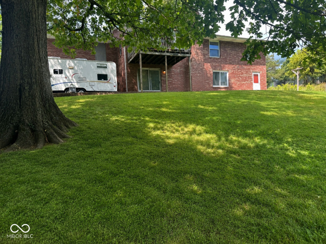 Listing Image 17