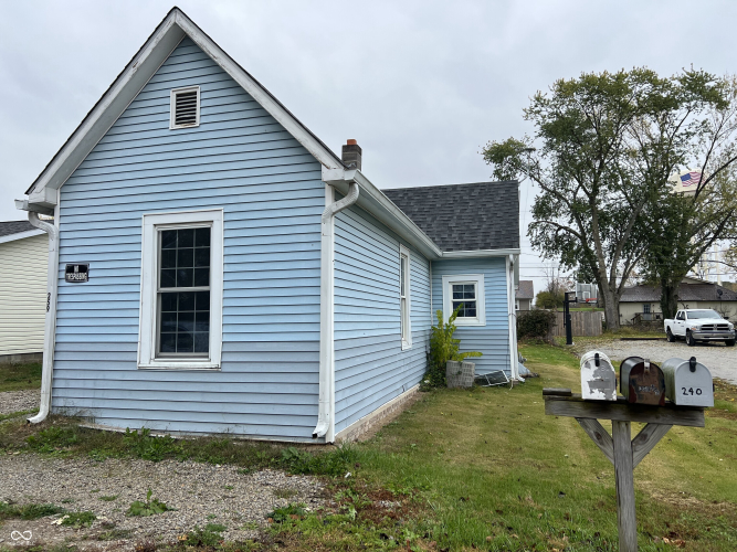 Listing Image 36