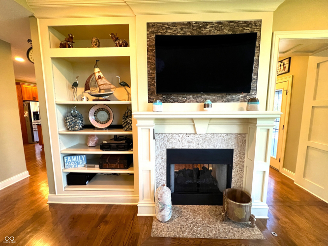 Listing Image 17
