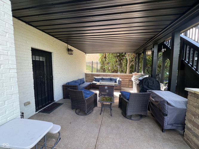 Listing Image 83