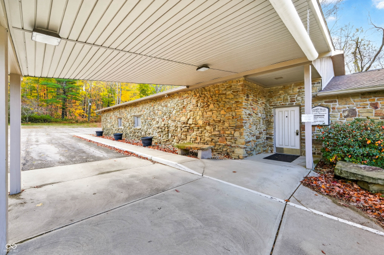 Listing Image 51