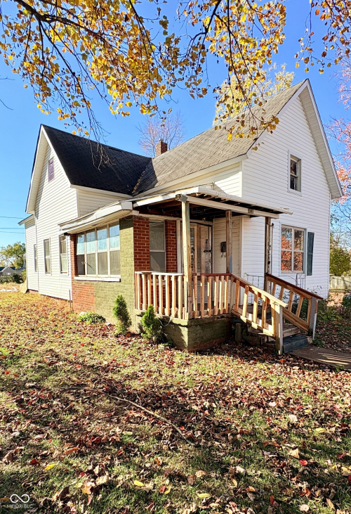 Listing Image 3