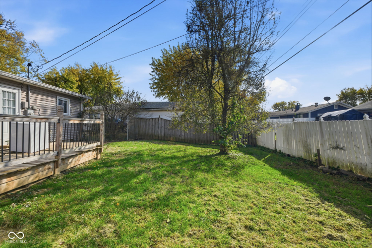 Listing Image 19