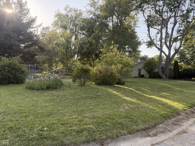 Listing Image 15