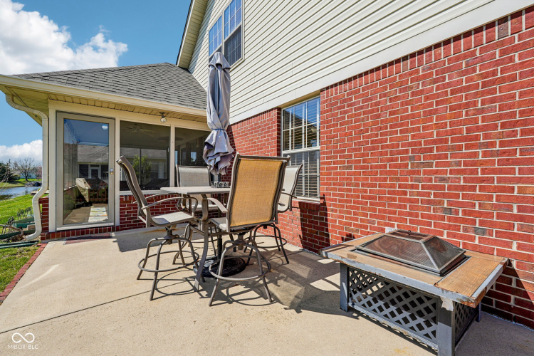 Listing Image 59