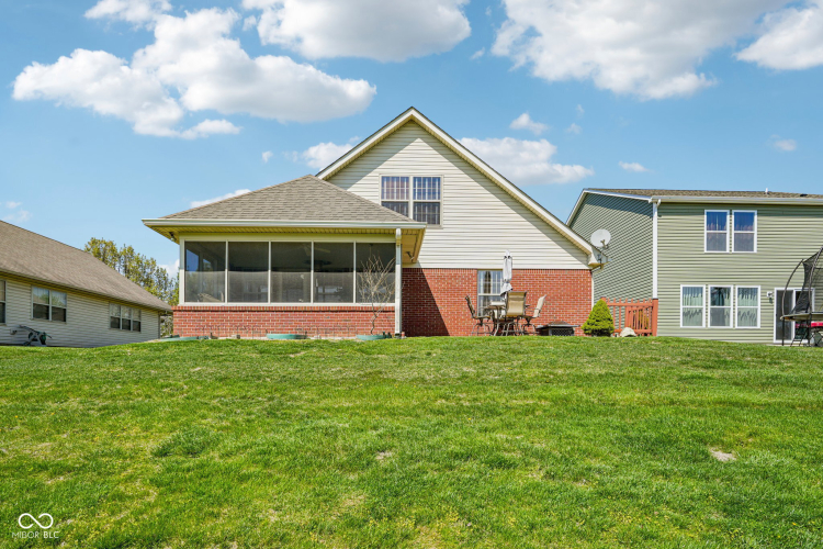 Listing Image 62