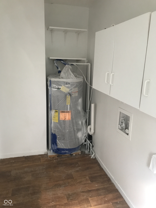 Listing Image 17