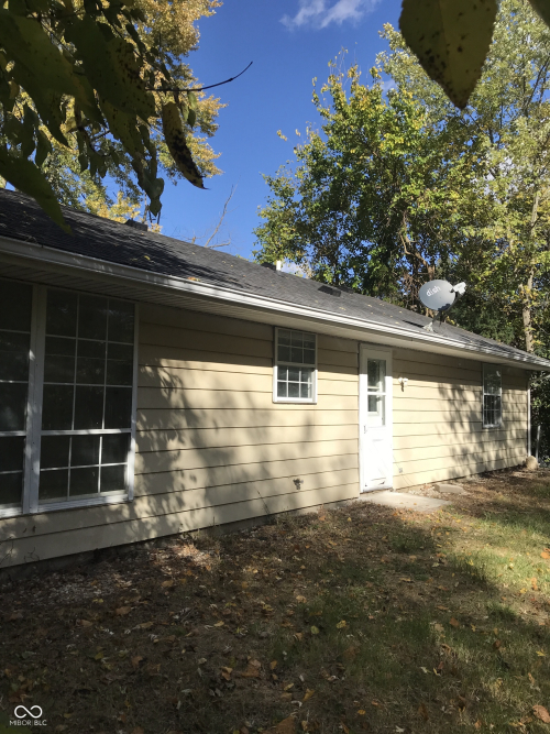 Listing Image 22