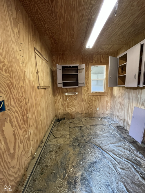 Listing Image 115
