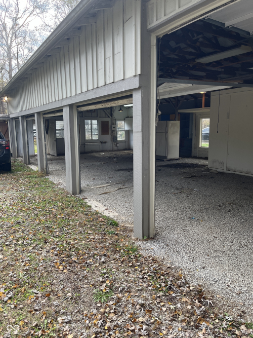 Listing Image 73