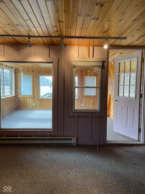 Listing Image 76