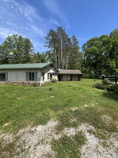Listing Image 9