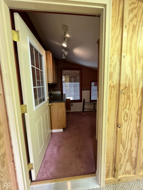 Listing Image 84