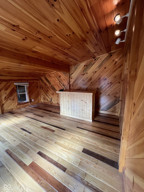 Listing Image 90
