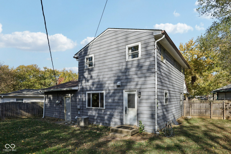 Listing Image 28