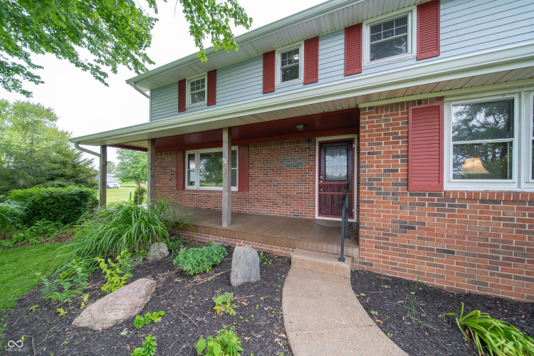 Listing Image 5