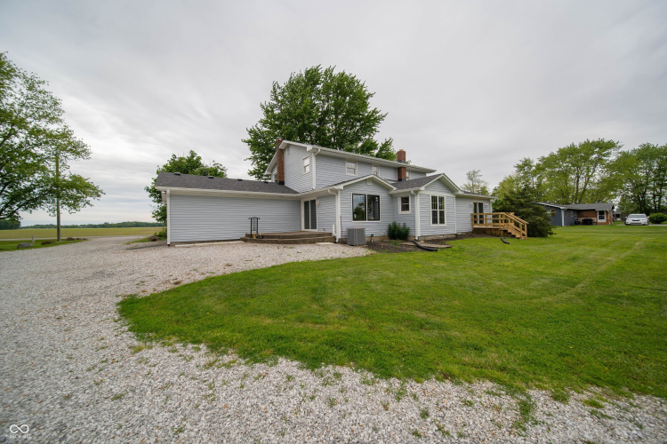 Listing Image 43