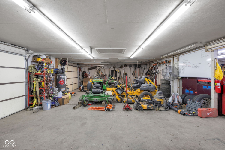 Listing Image 27