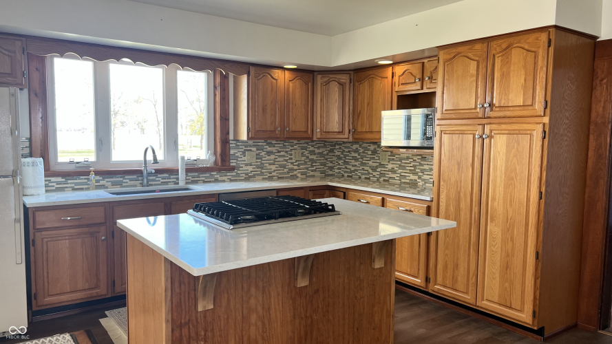 Listing Image 13