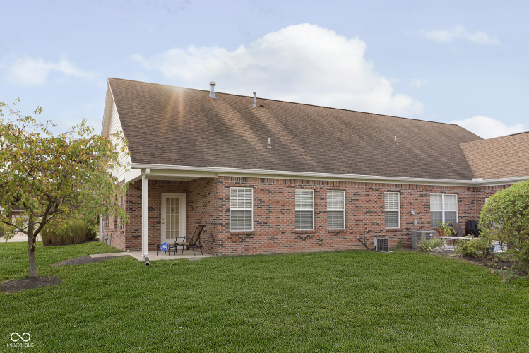 Listing Image 25