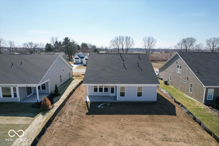 Listing Image 42