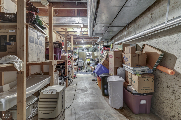 Listing Image 52
