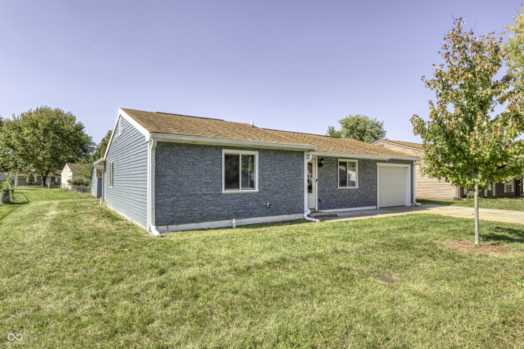 Listing Image 23