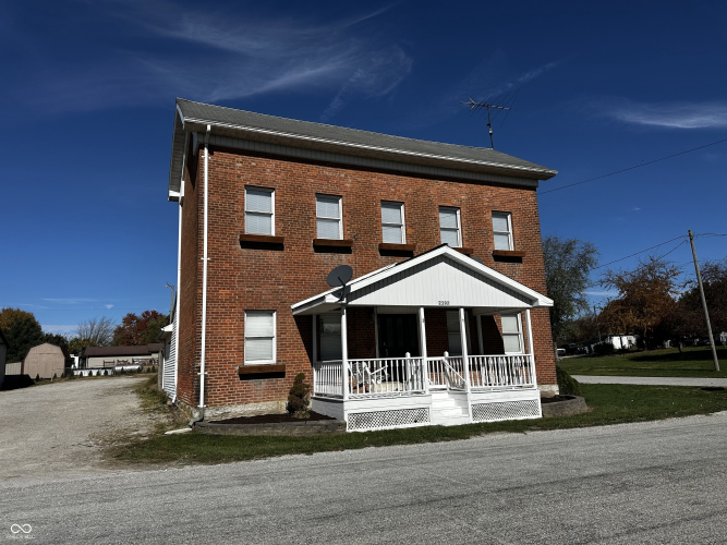 Listing Image 5