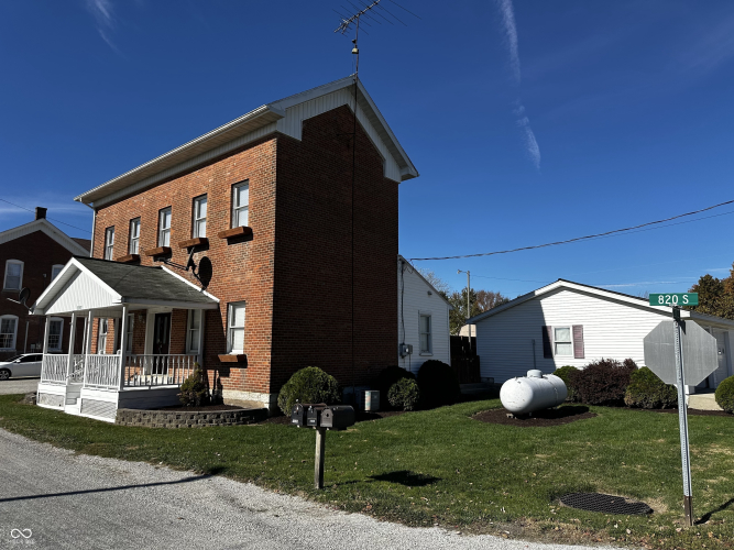 Listing Image 10