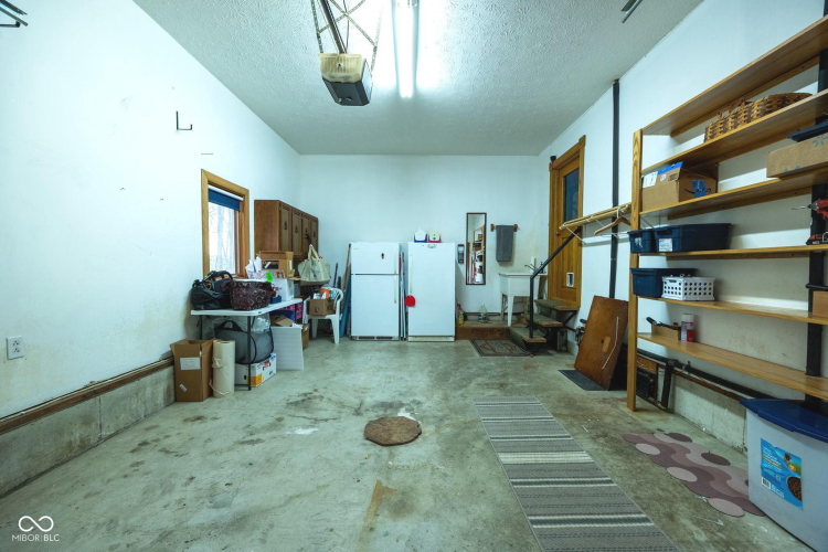 Listing Image 30