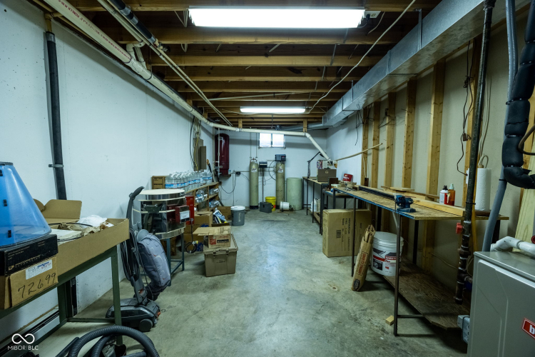 Listing Image 33