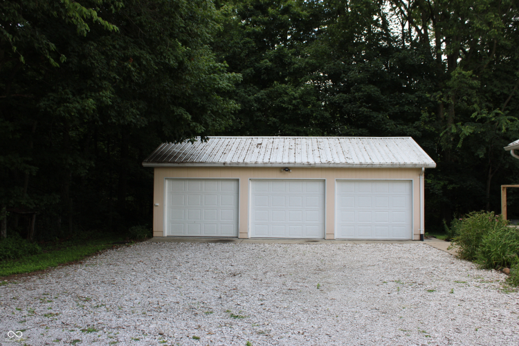 Listing Image 38