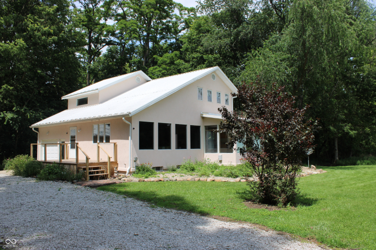 Listing Image 42
