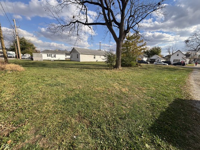 Listing Image 6