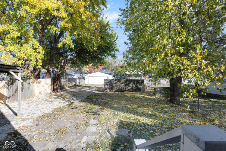 Listing Image 43