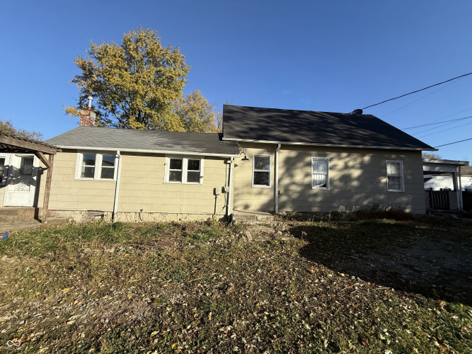 Listing Image 4