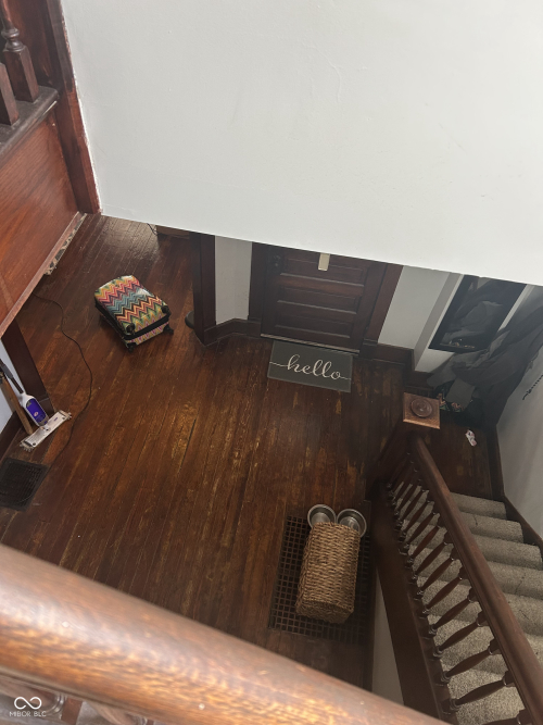 Listing Image 8