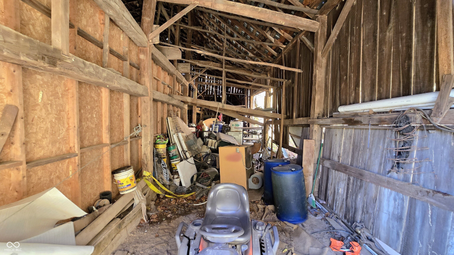 Listing Image 45