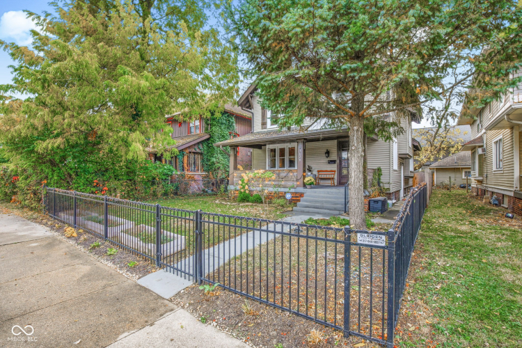 Listing Image 2