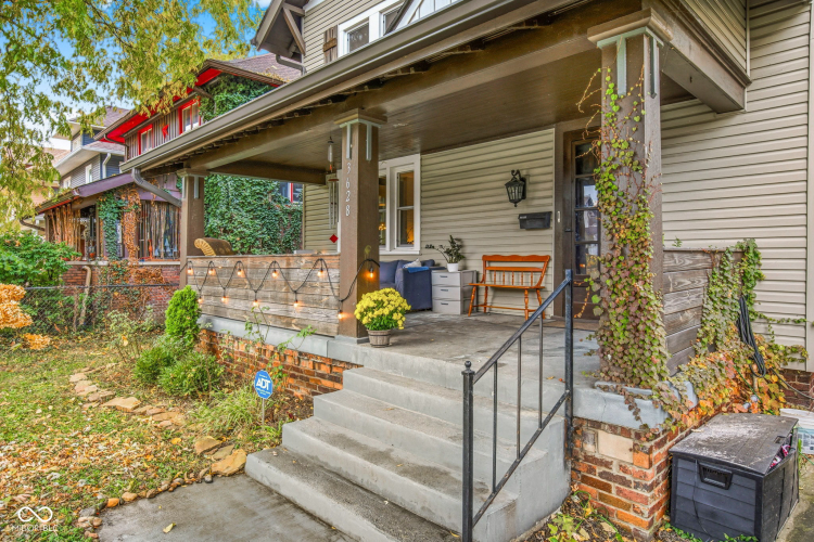 Listing Image 5