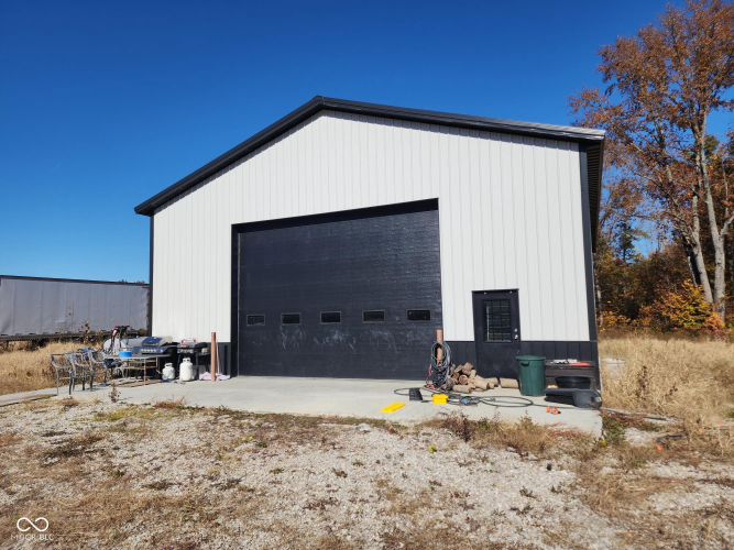 Listing Image 11