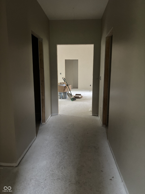 Listing Image 24