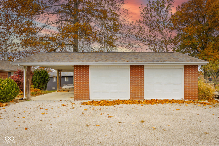 Listing Image 54
