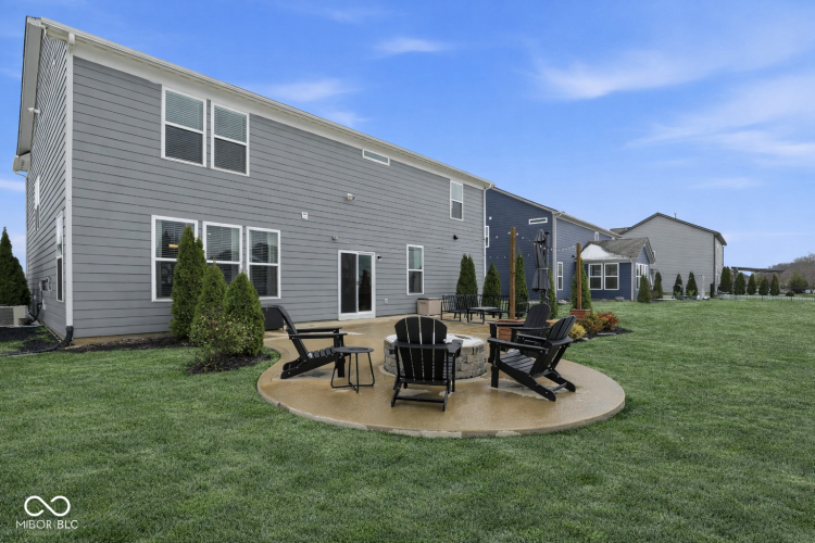 Listing Image 46