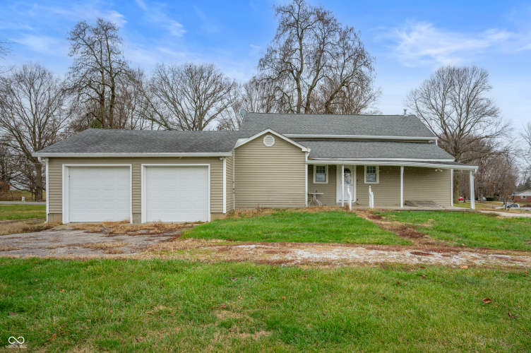 Listing Image 17