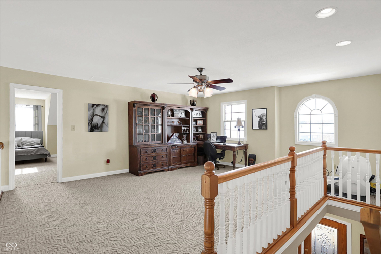 Listing Image 32