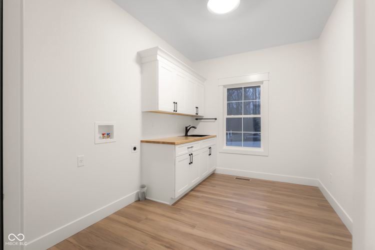 Listing Image 51